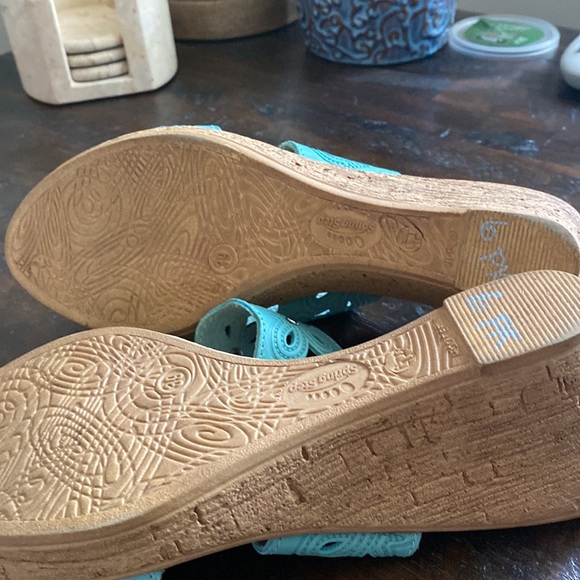 #11 NWOB Spring Step Leather Turquoise Slip Ons - Picture 6 of 6